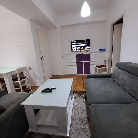Go-di Apartment