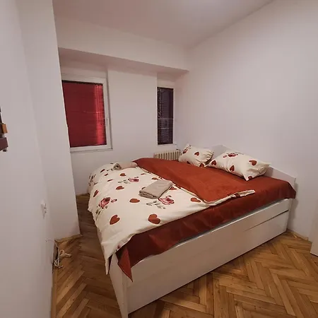 Go-di * Skopje